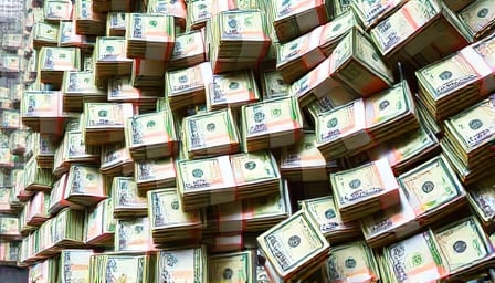 Amcor's Stable Valuation and Dividend Attract Investors Despite Stock Dip