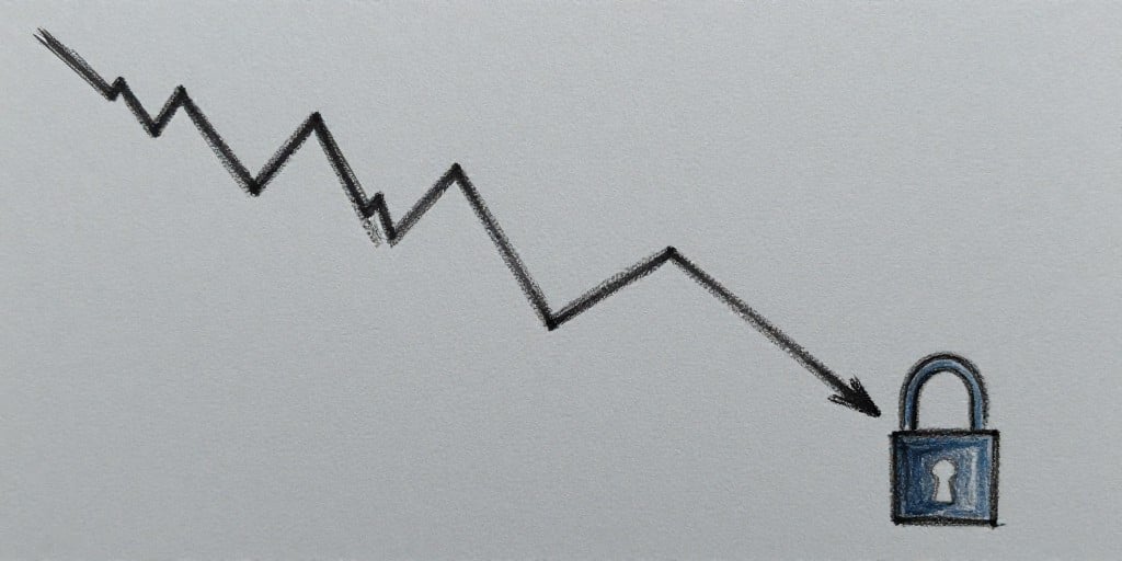 Equifax Insider Sale Highlights Market Volatility & Regulatory Risks – What Investors Should Watch