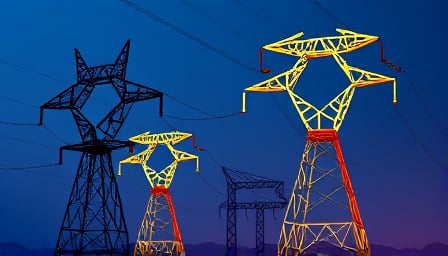 Eversource Energy's Stock Decline: Market Presence Strong Despite Financial Uncertainty