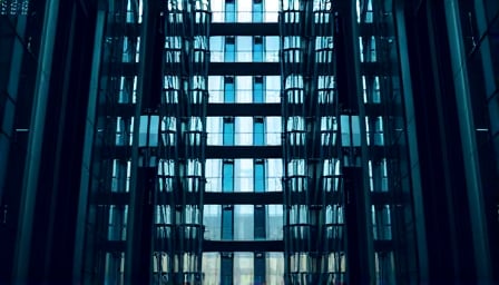 Otis Worldwide Corp Reports Q1 2025 Results Amid Market Volatility and High Valuation