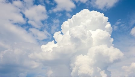 SAP SE Stock Rises on Cloud and AI Strategy Amid Revised Market Targets