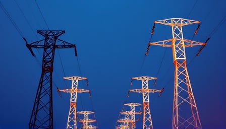 SSE's Share Price Swings: Analyzing a Year of Market Volatility
